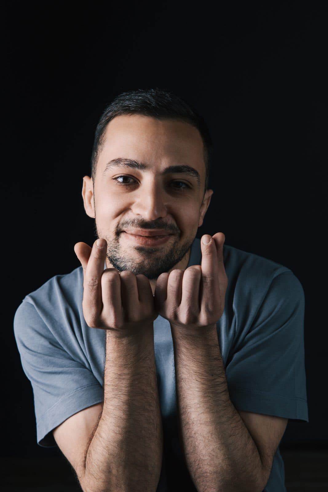 Artyom Hakobyan — Ari Stand Up