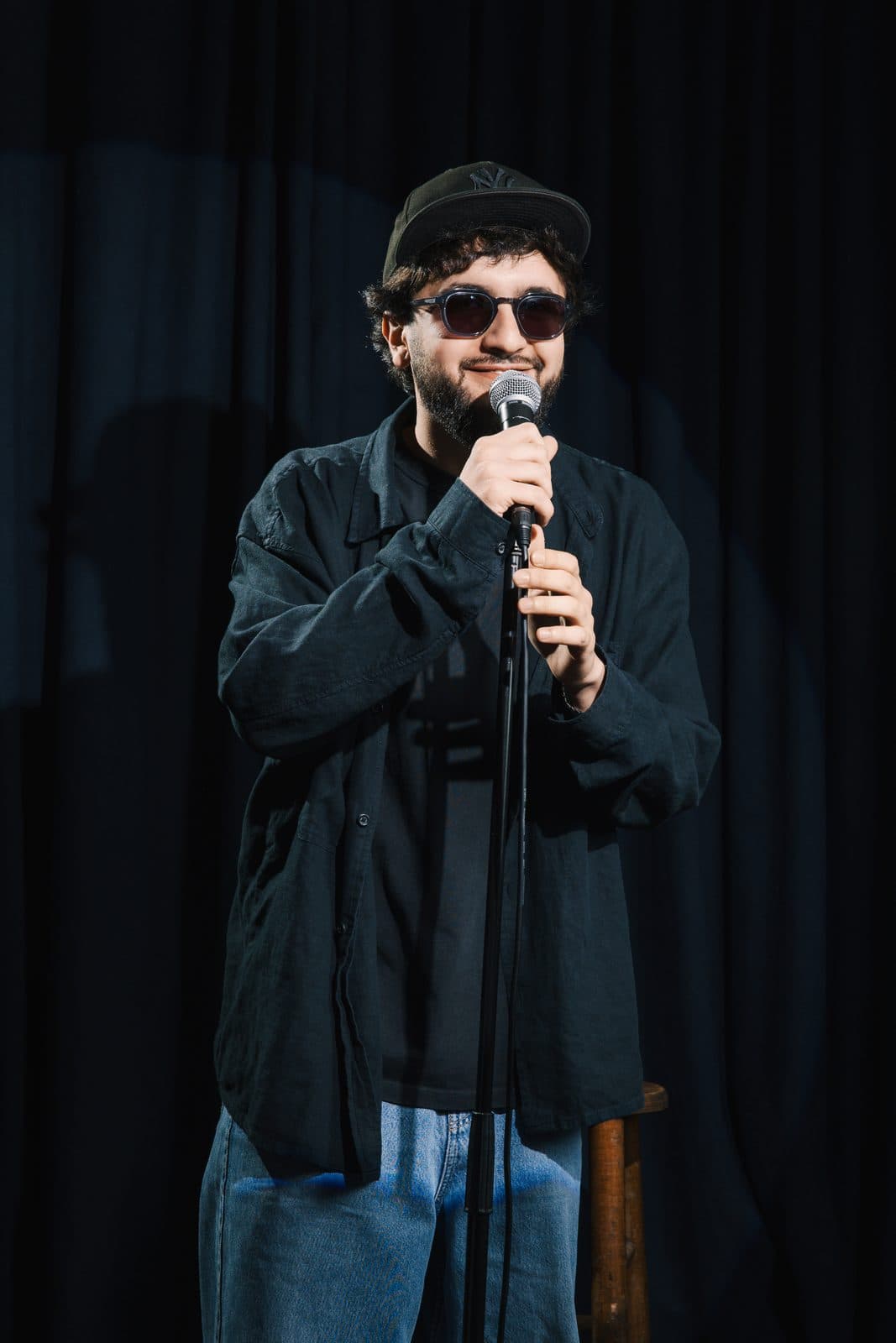 Vazgen Ohanyan — Ari Stand Up
